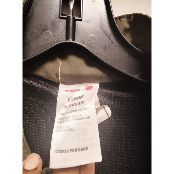 USMC New Balance Jacket Men Size S Green Running Marine Corps Zip Performance PT - Picture 3 of 4